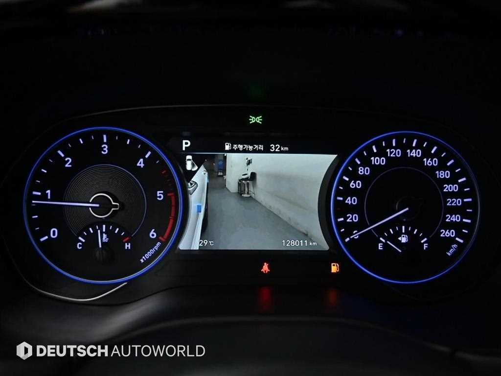 HYUNDAI Palisade - Vista 10