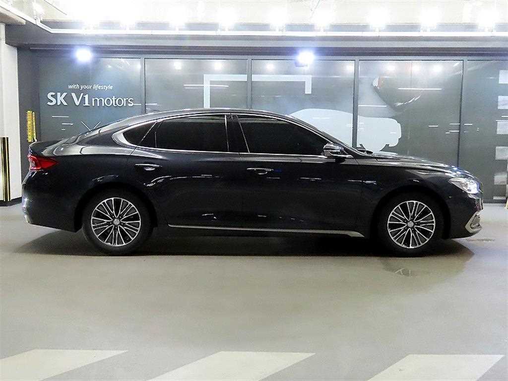 HYUNDAI Grandeur - Vista 3