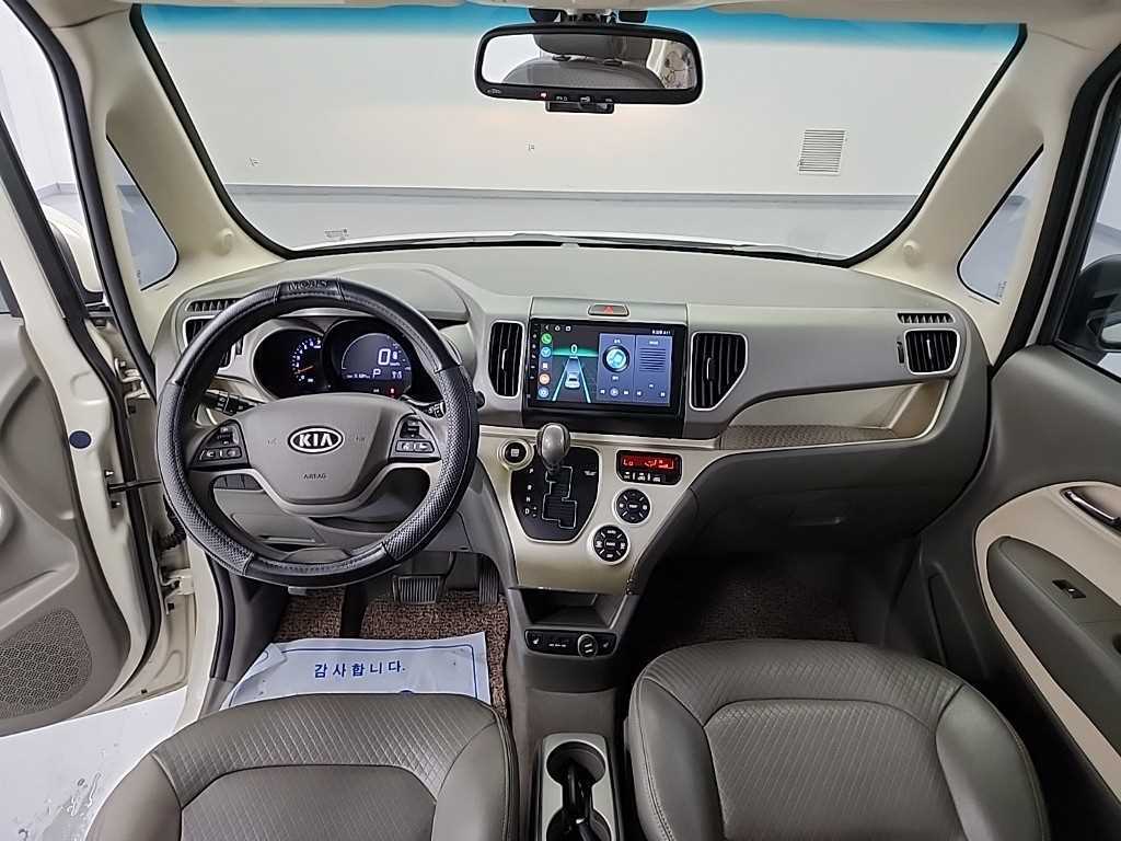 KIA Ray - Vista 9