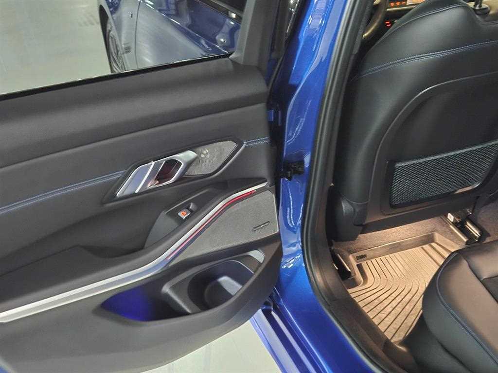 BMW 3 series 2021 Azul - Importación desde Corea - HF Imports Iquique - Foto 16