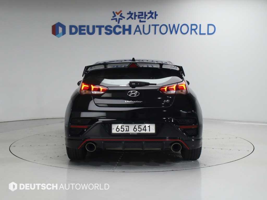 HYUNDAI Veloster - Vista 6