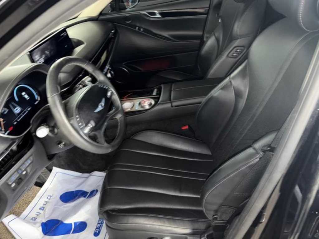 Genesis G80 - Vista 8