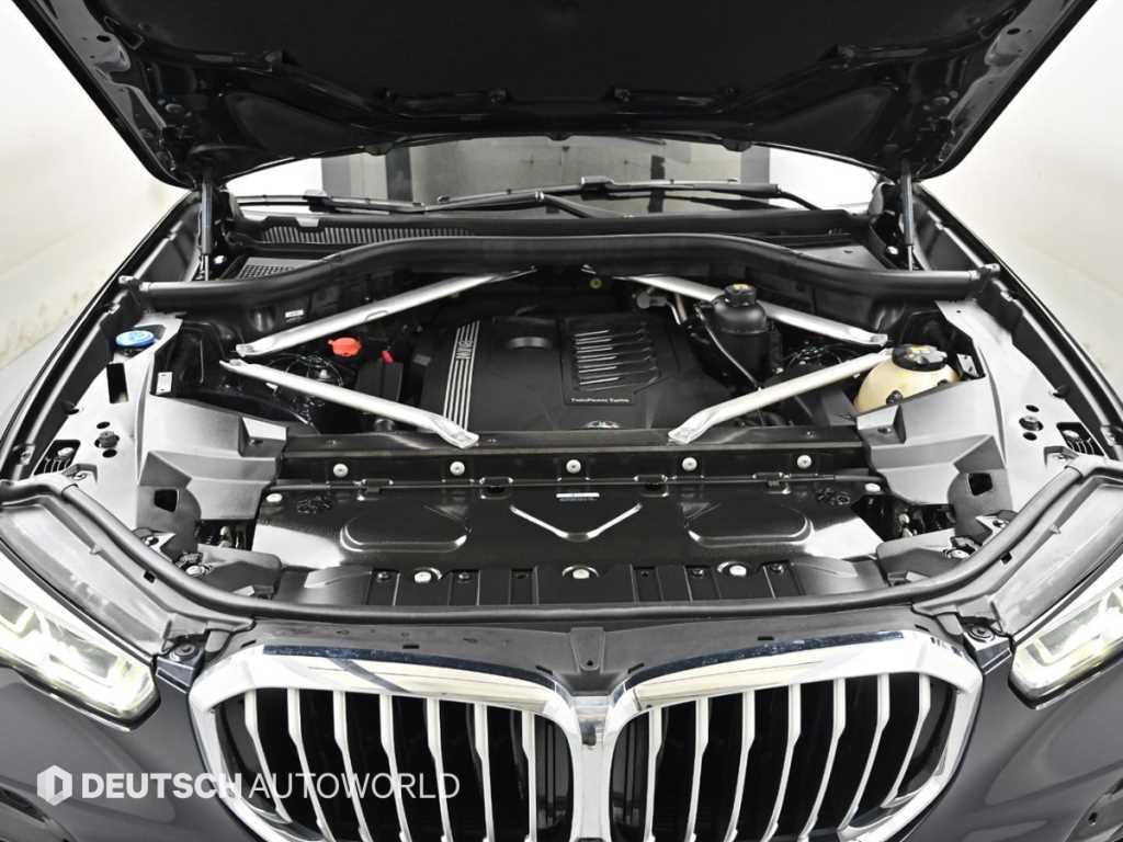 BMW X5 - Vista 8