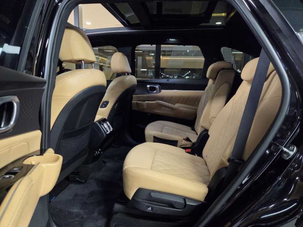 KIA Sorento - Vista 11