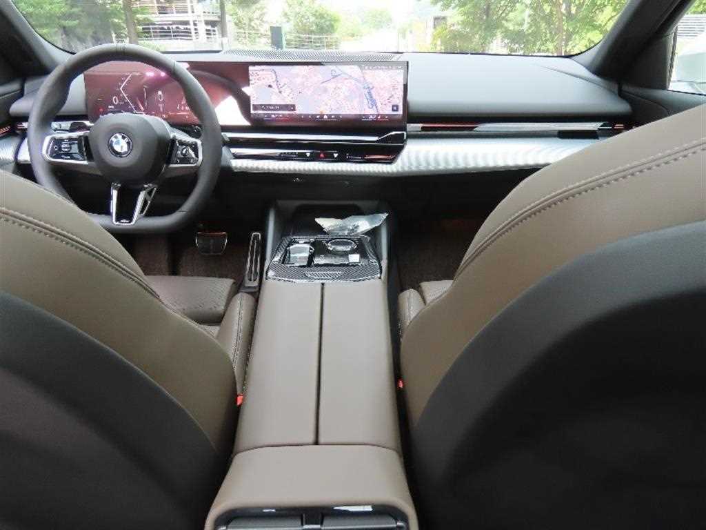 BMW 5 Series 2024 Blanco - Importación desde Corea - HF Imports Iquique - Foto 17