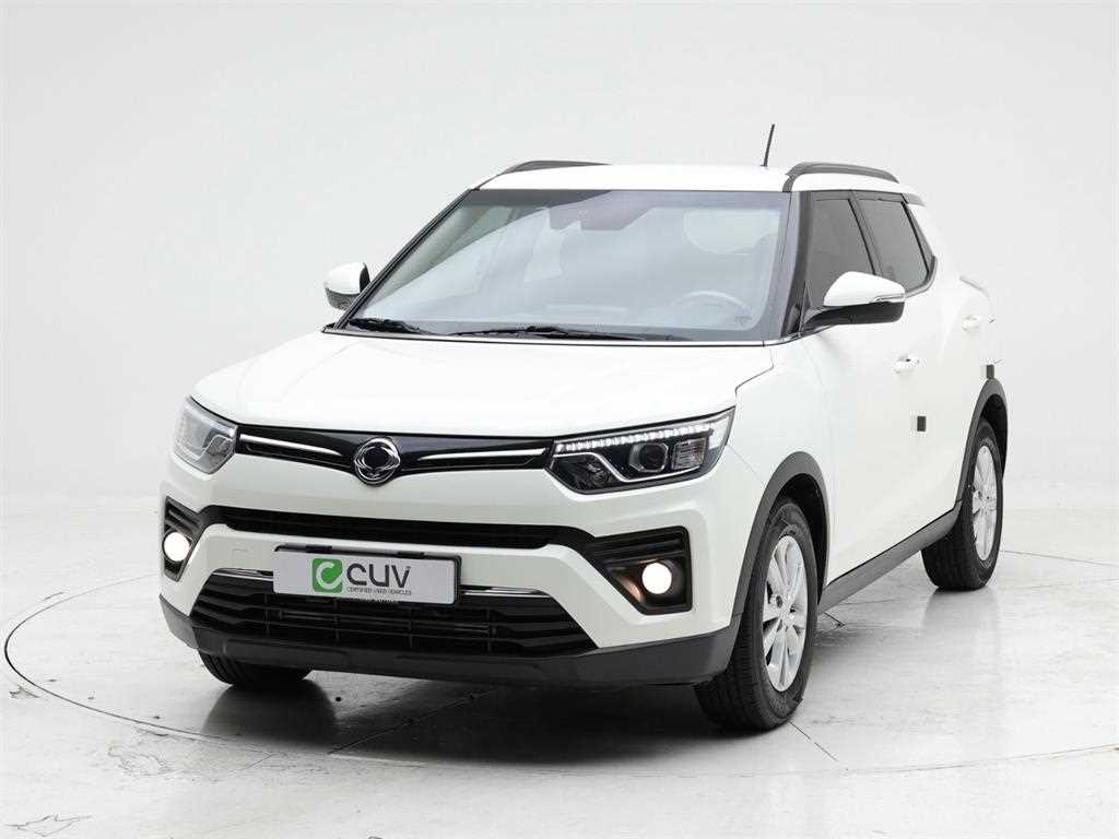 Ssangyong Tivoli 2020 Blanco - Importación desde Corea - HF Imports Iquique - Foto 1