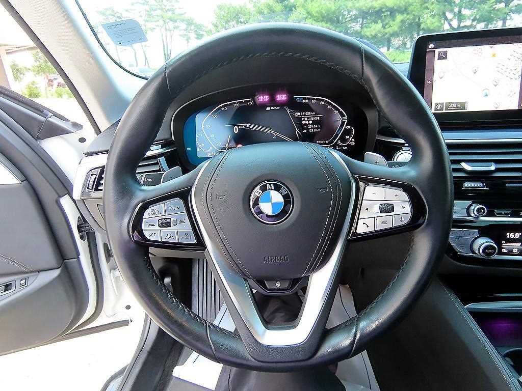 BMW 5 Series - Vista 10