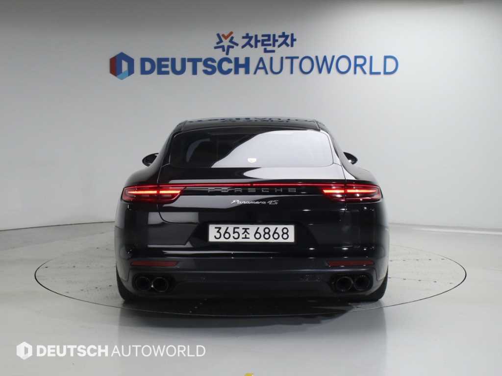 Porsche Panamera - Vista 6
