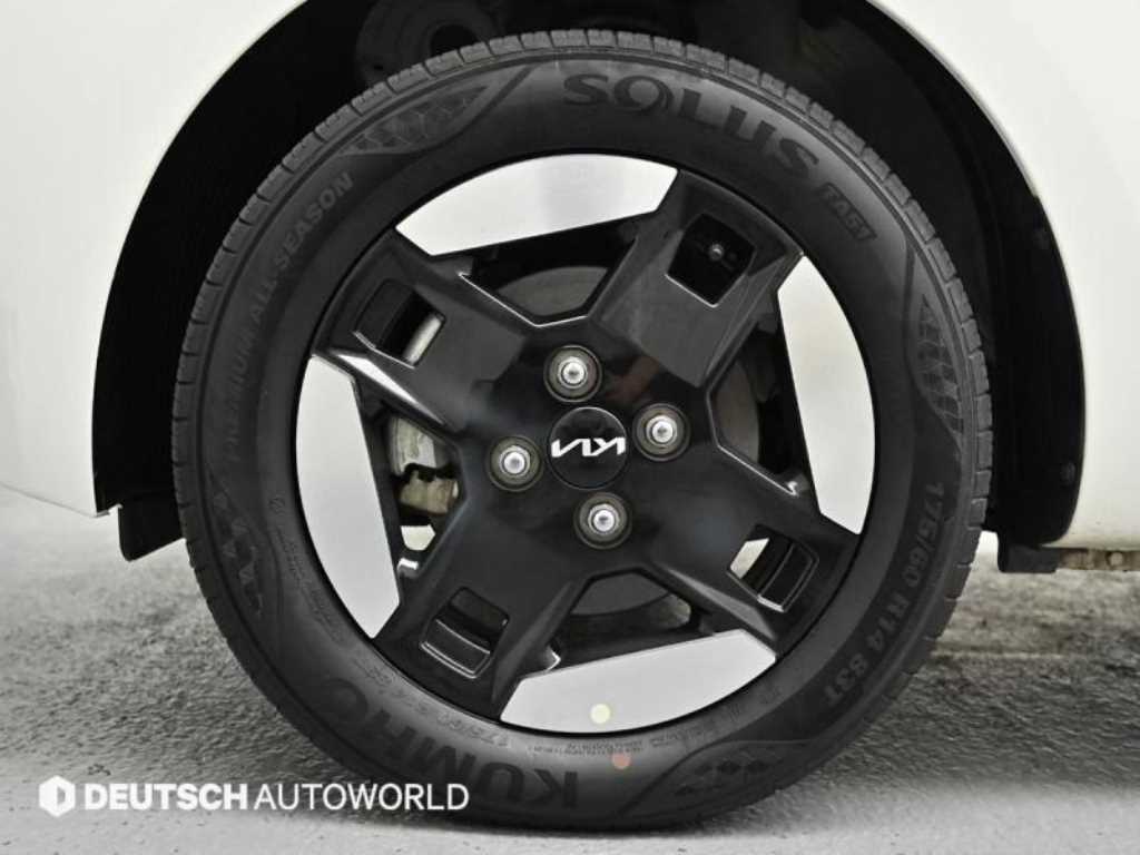 KIA Ray - Vista 8