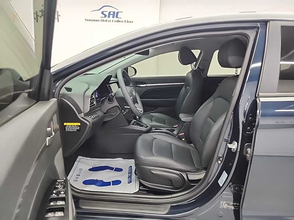 HYUNDAI Avante 2019 Azul - Importación desde Corea - HF Imports Iquique - Foto 13