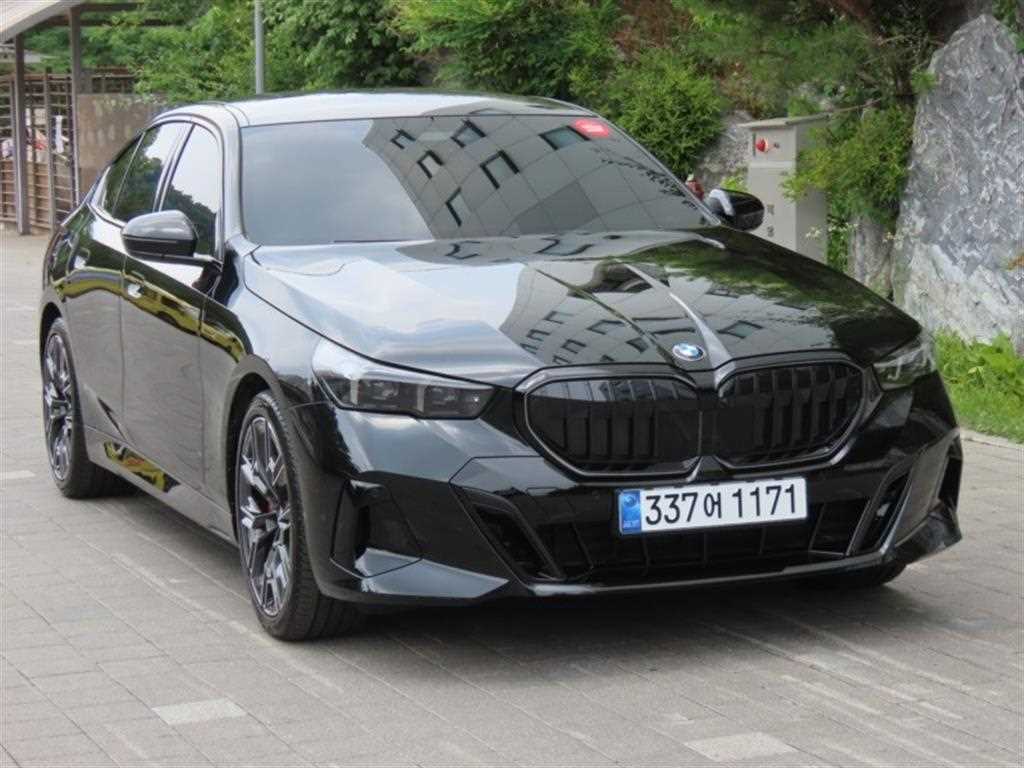 BMW 5 Series - Vista 2