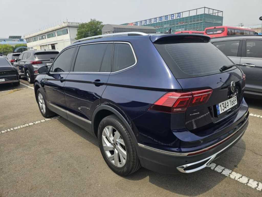Volkswagen Tiguan - Vista 3
