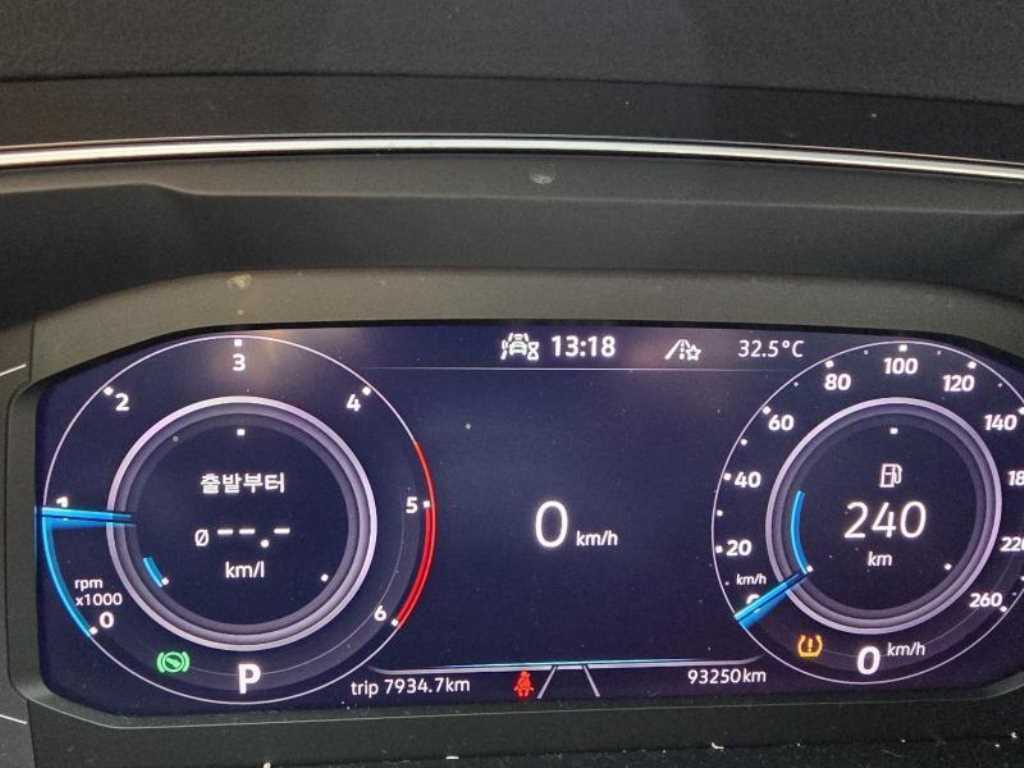 Volkswagen Tiguan - Vista 7
