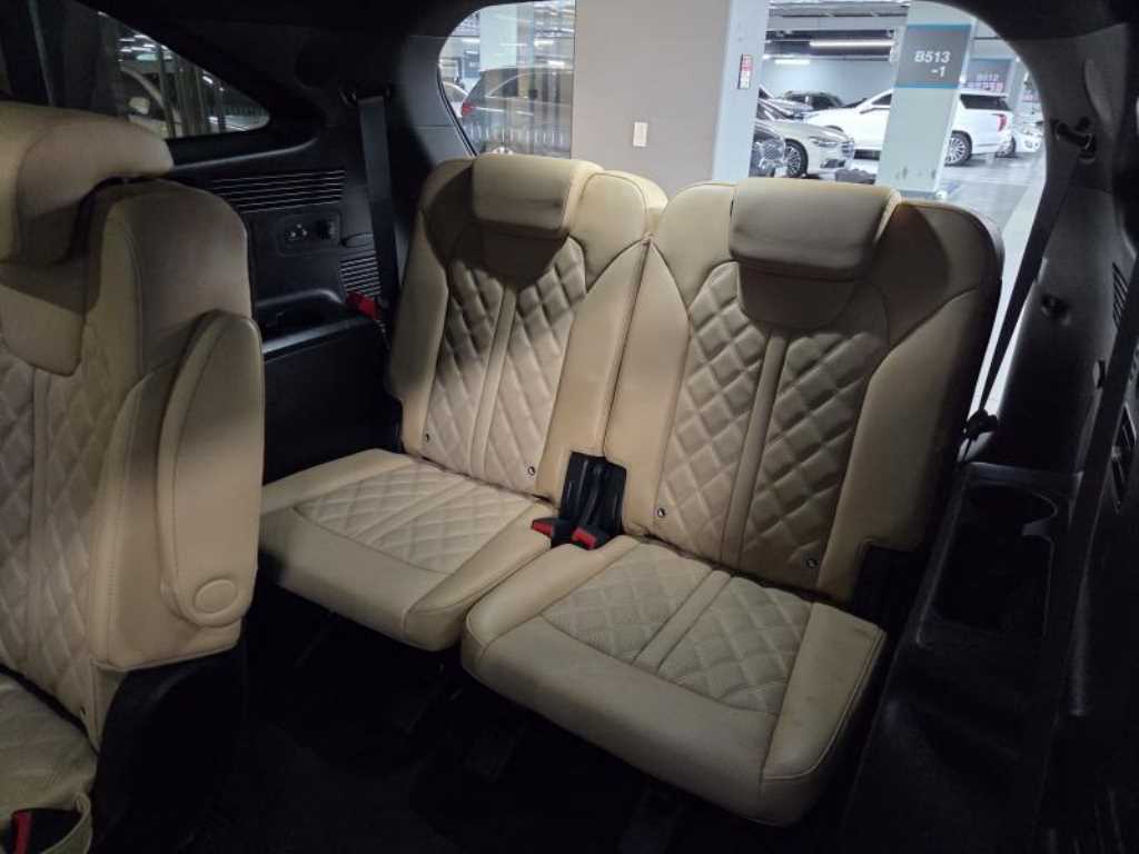 KIA Sorento - Vista 12