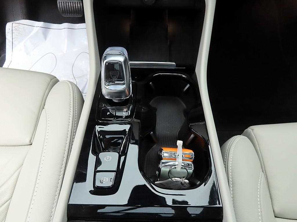 Volvo XC40 - Vista 12