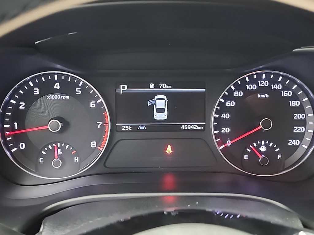KIA K3 - Vista 8