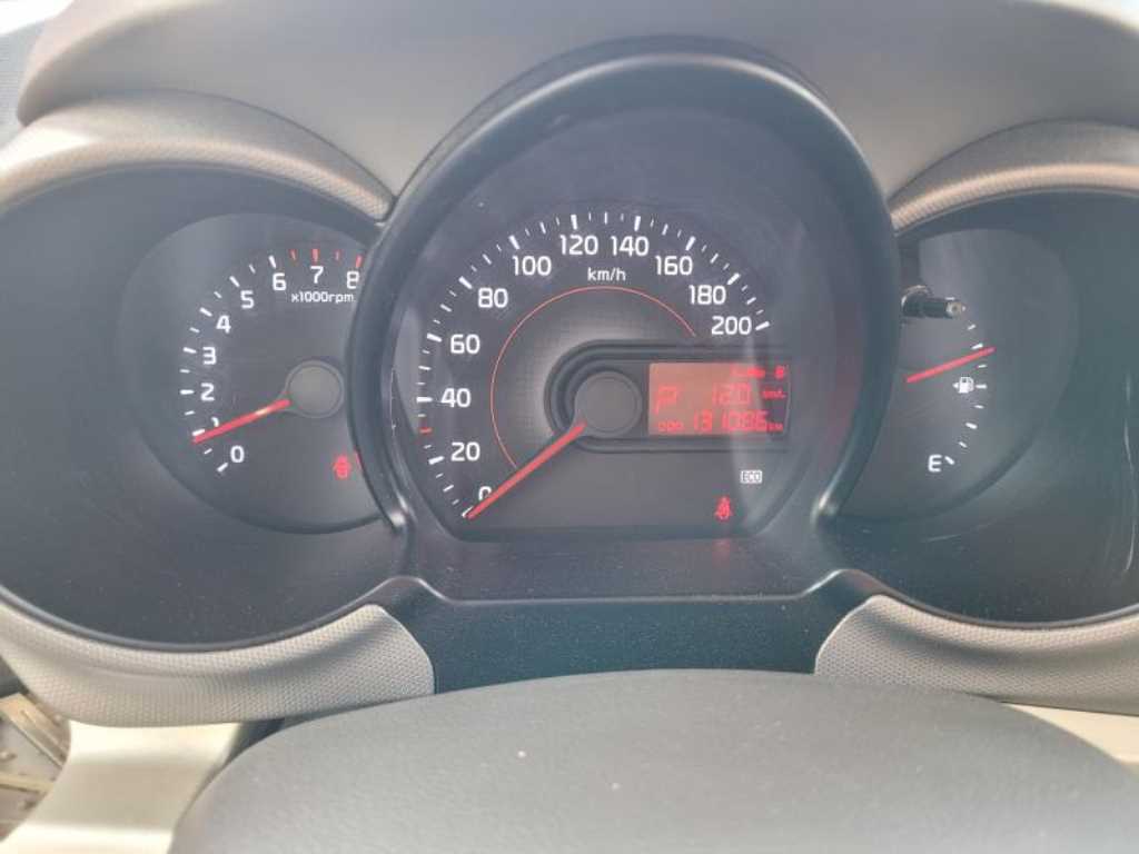KIA Ray - Vista 2