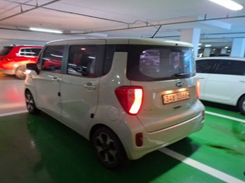 KIA Ray - Vista 6