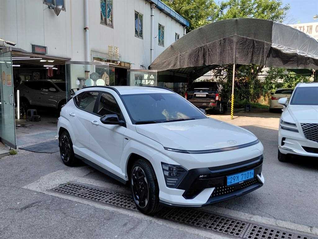 HYUNDAI Kona 2024 Blanco - Importación desde Corea - HF Imports Iquique - Foto 1