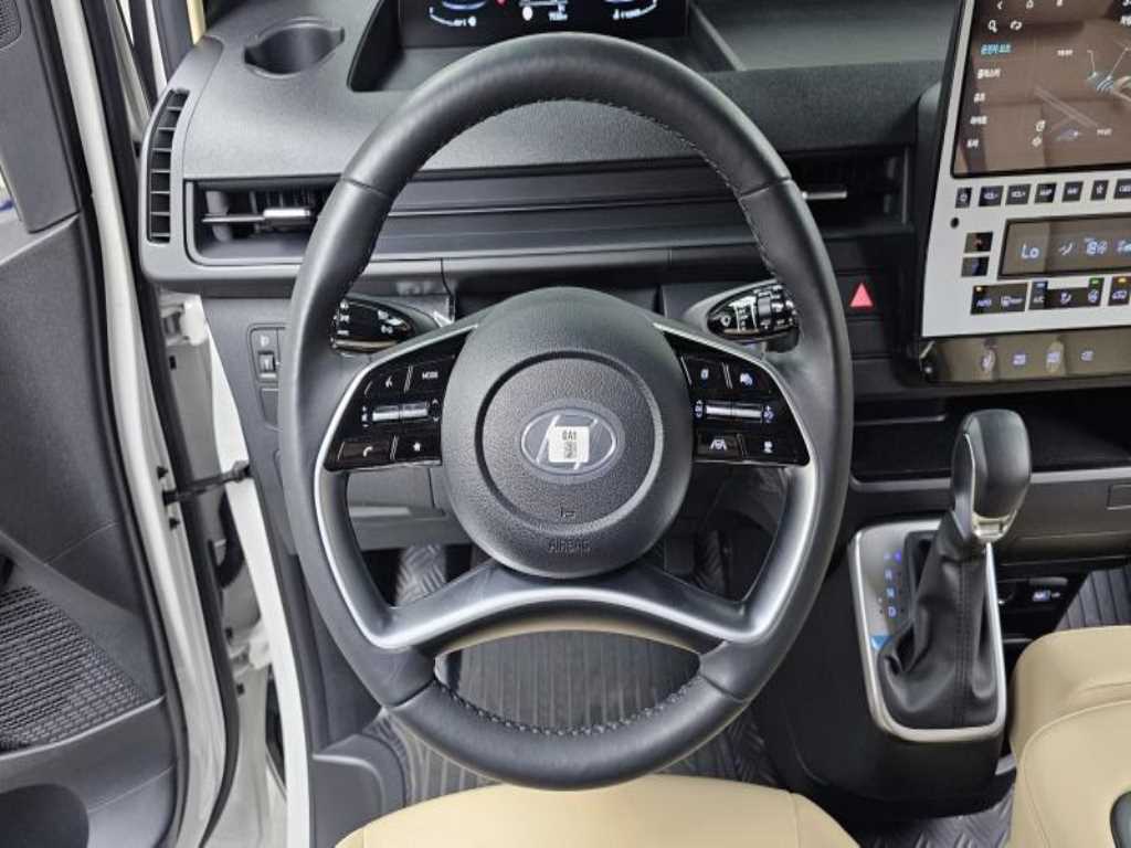 HYUNDAI Staria 2023 - Importación desde Corea - HF Imports Iquique - Foto 17