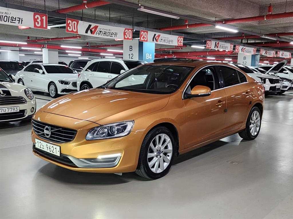 Volvo S60 2014 Café - Importación desde Corea - HF Imports Iquique - Foto 1
