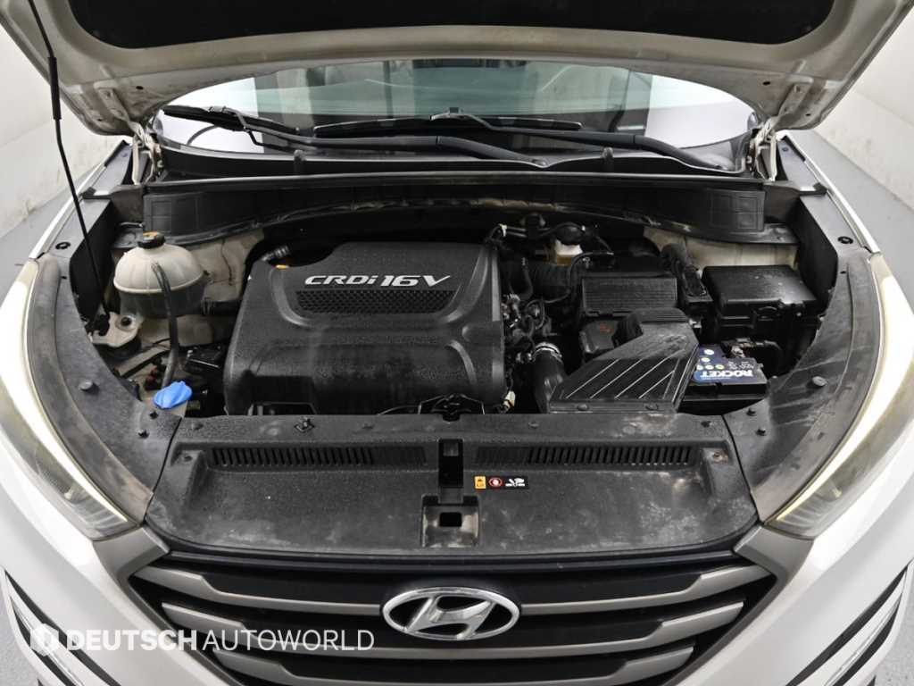 HYUNDAI Tucson - Vista 8