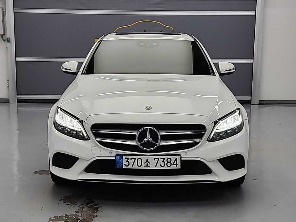 Mercedes Benz C Class - Vista 2