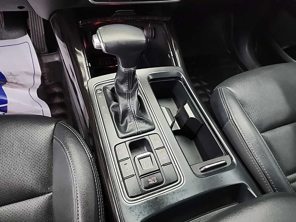 KIA Sorento - Vista 8