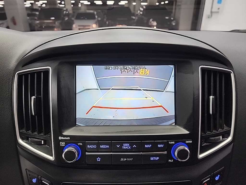 HYUNDAI Starex 2019 Gris - Importación desde Corea - HF Imports Iquique - Foto 16