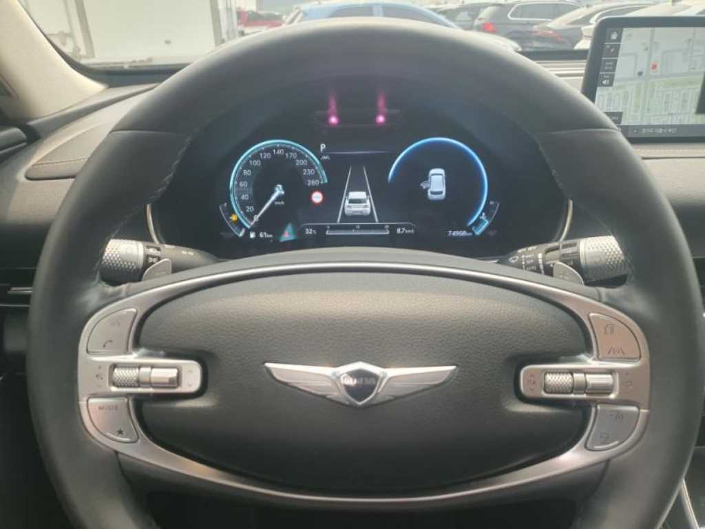 Genesis GV80 - Vista 10