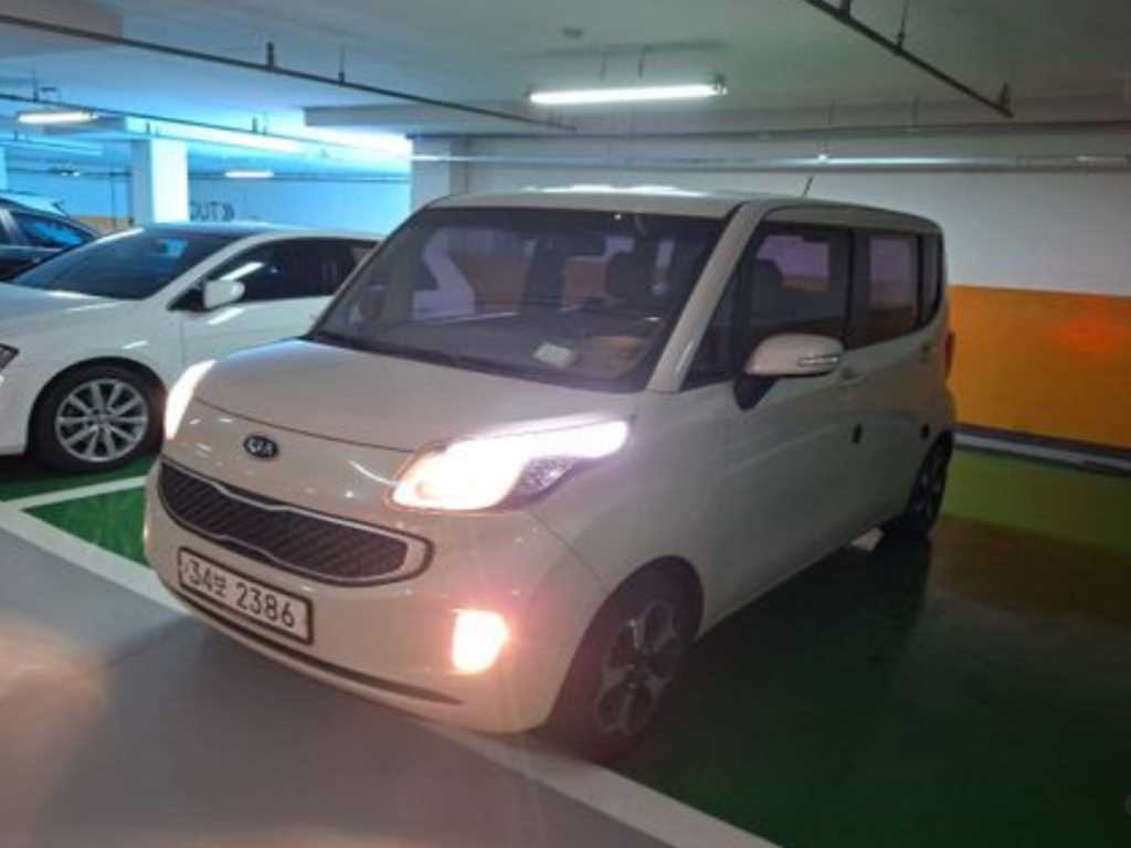 KIA Ray - Vista 4