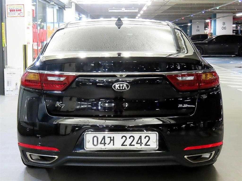 KIA K7 - Vista 7