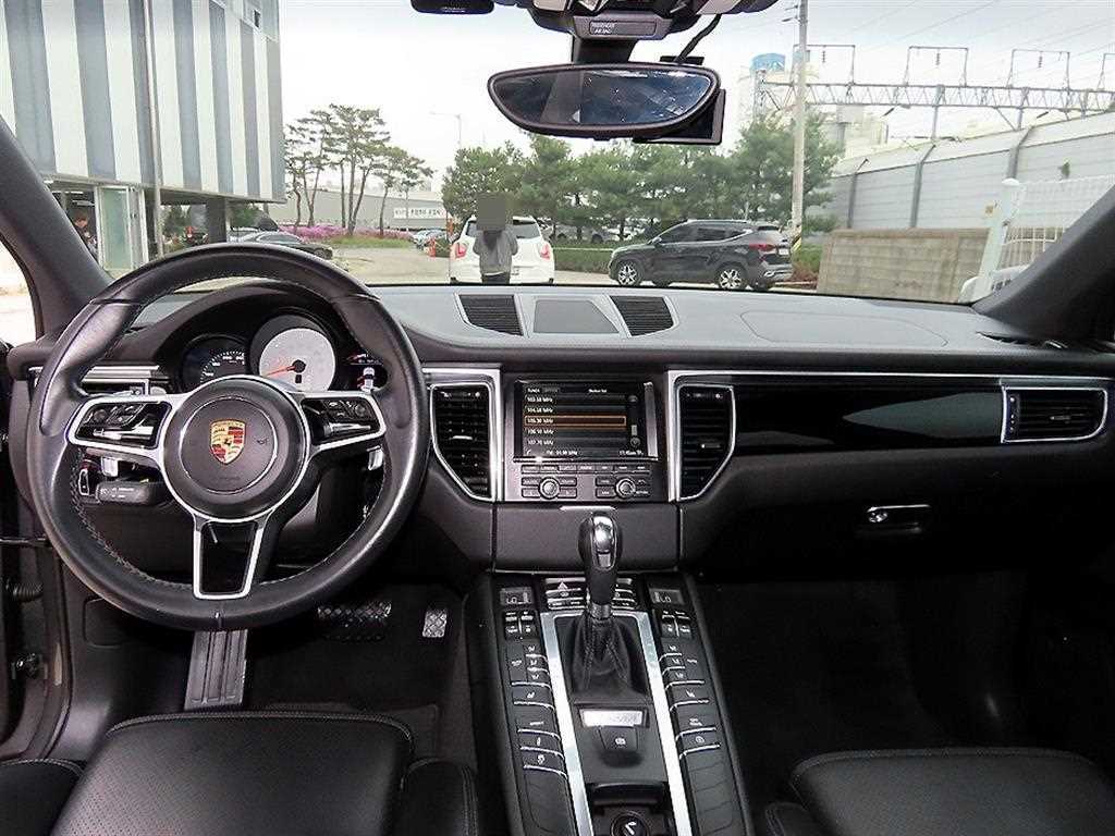 Porsche Macan - Vista 9