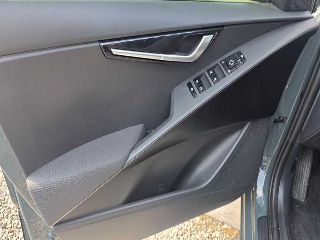 KIA Niro - Vista 9