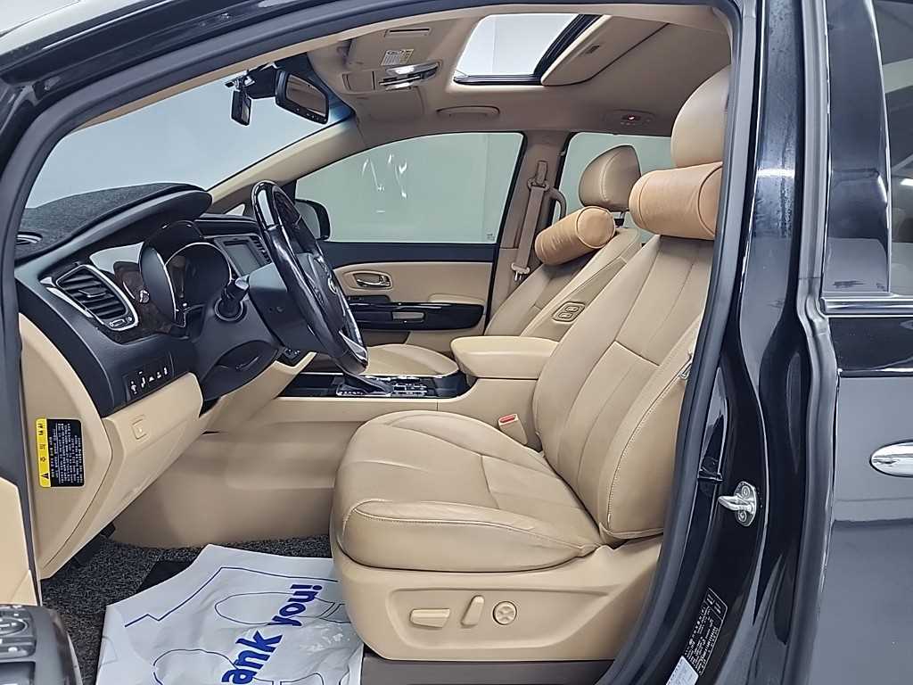 KIA Carnival 2018 Negro - Importación desde Corea - HF Imports Iquique - Foto 13