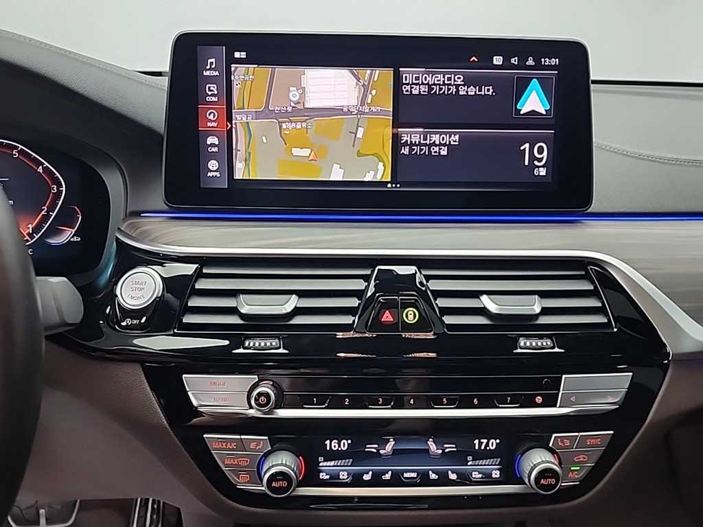 BMW Gran Turismo - Vista 12