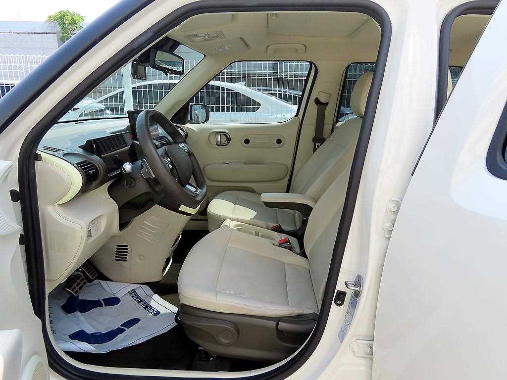 HYUNDAI Casper - Vista 7