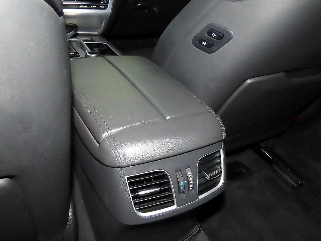 Genesis G80 2018 Negro - Importación desde Corea - HF Imports Iquique - Foto 18