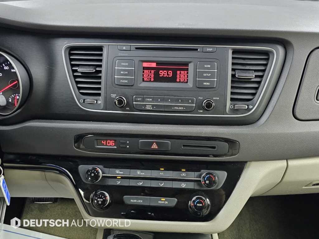 KIA Carnival 2015 - Importación desde Corea - HF Imports Iquique - Foto 14