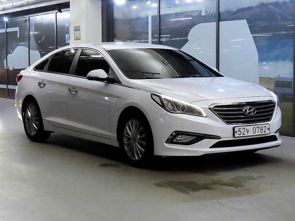 HYUNDAI Sonata 2015 Blanco - Importación desde Corea - HF Imports Iquique - Foto 1
