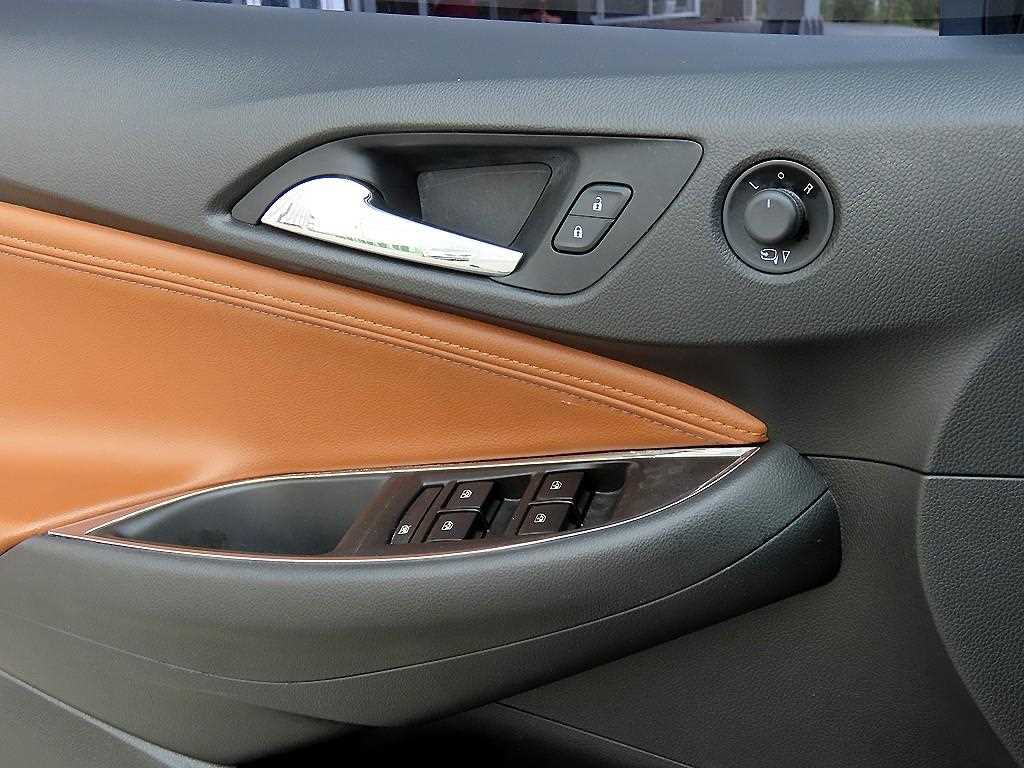 Chevrolet Cruise 2017 Blanco - Importación desde Corea - HF Imports Iquique - Foto 13