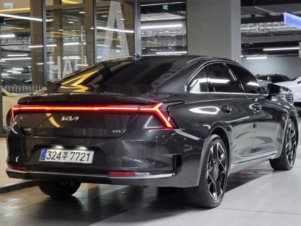 KIA K8 - Vista 2