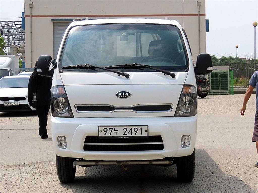 Small Truck Cargo (small) 2019 Blanco - Importación desde Corea - HF Imports Iquique - Foto 1