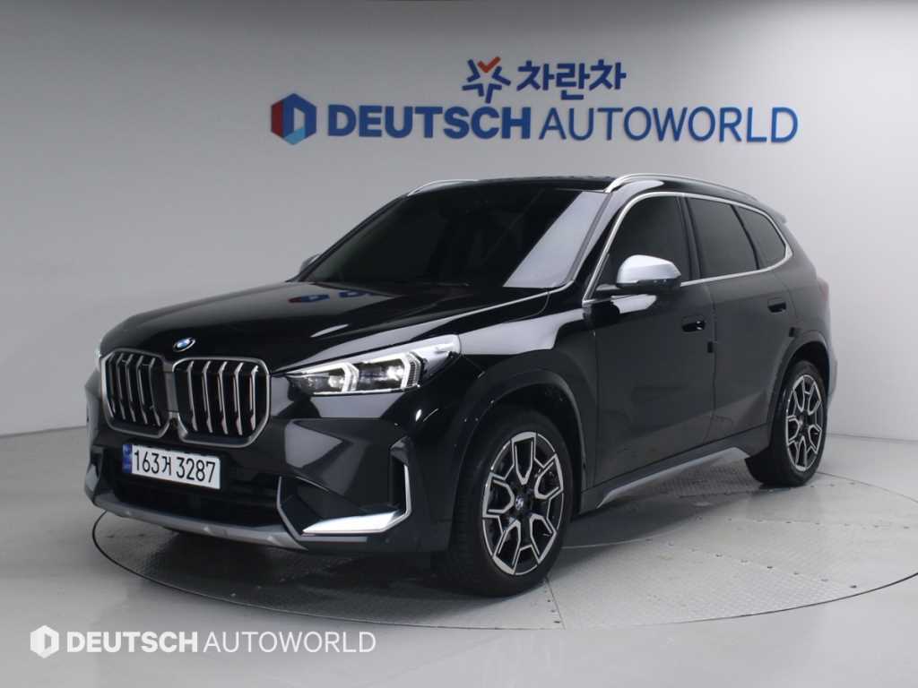 BMW X1 2024 Negro - Importación desde Corea - HF Imports Iquique - Foto 1