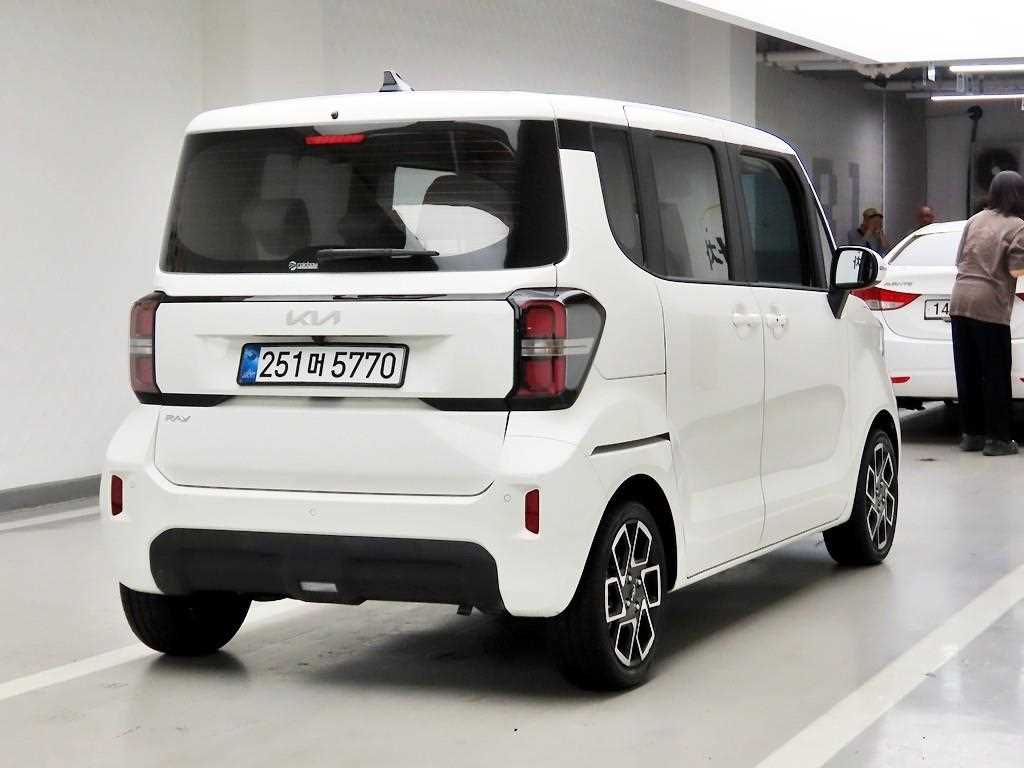 KIA Ray - Vista 6