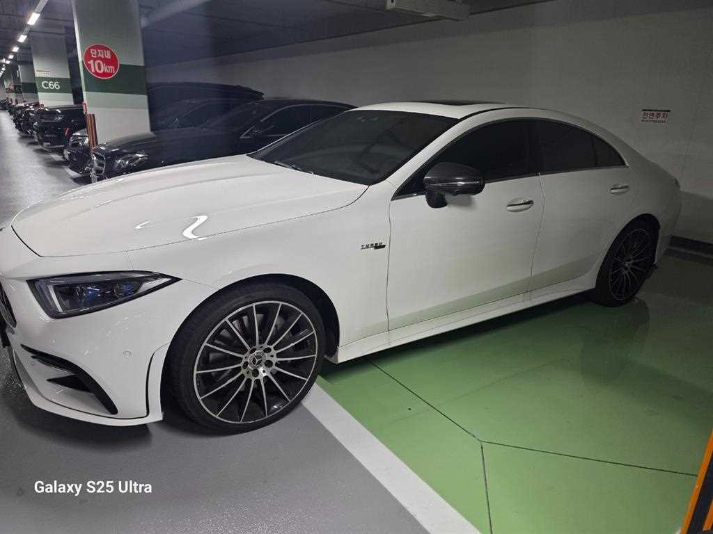 Mercedes Benz CLS Class - Vista 7