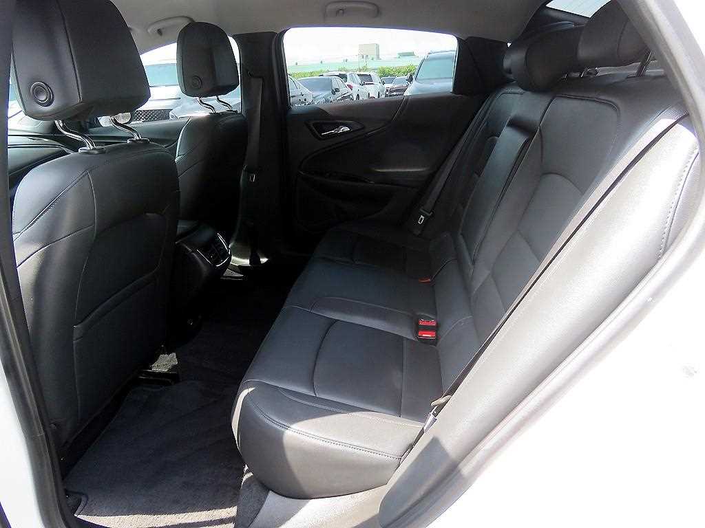 Chevrolet Malibu - Vista 8