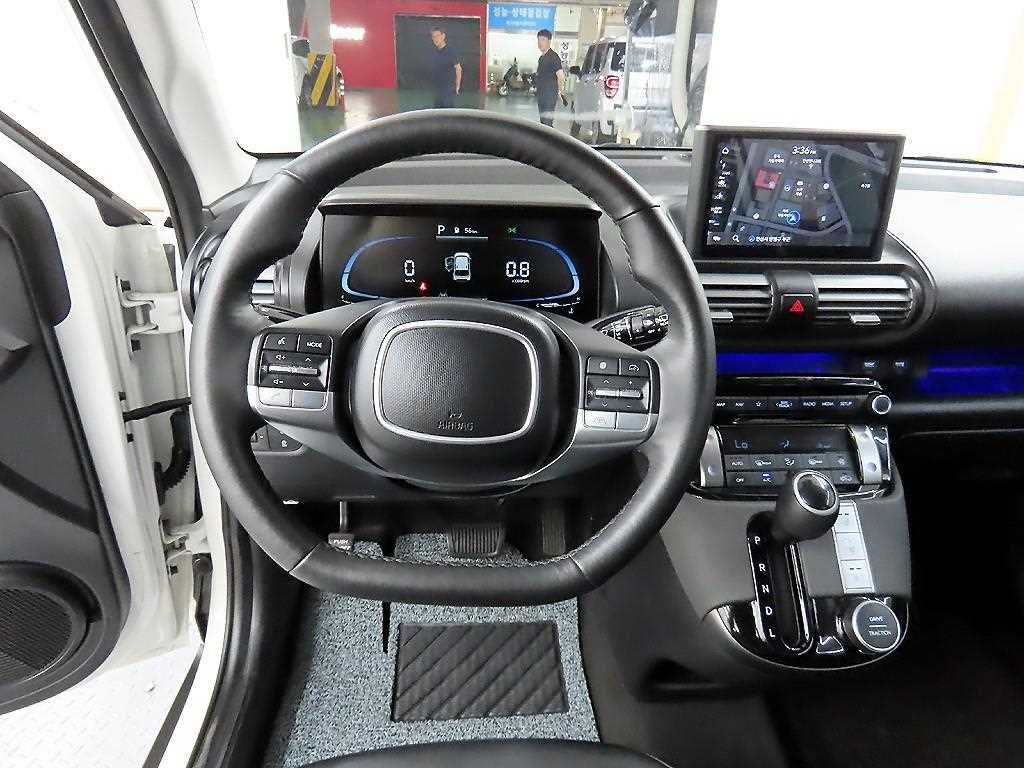 HYUNDAI Casper - Vista 11