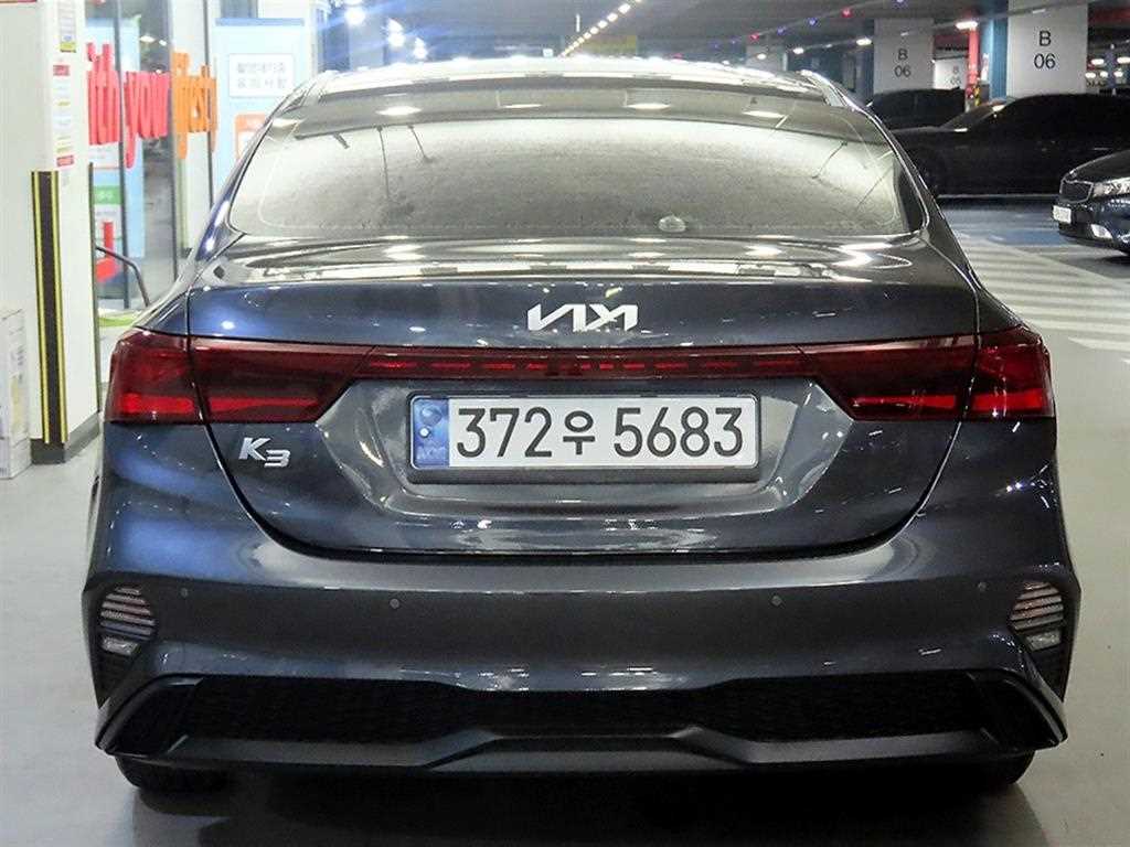 KIA K3 - Vista 7