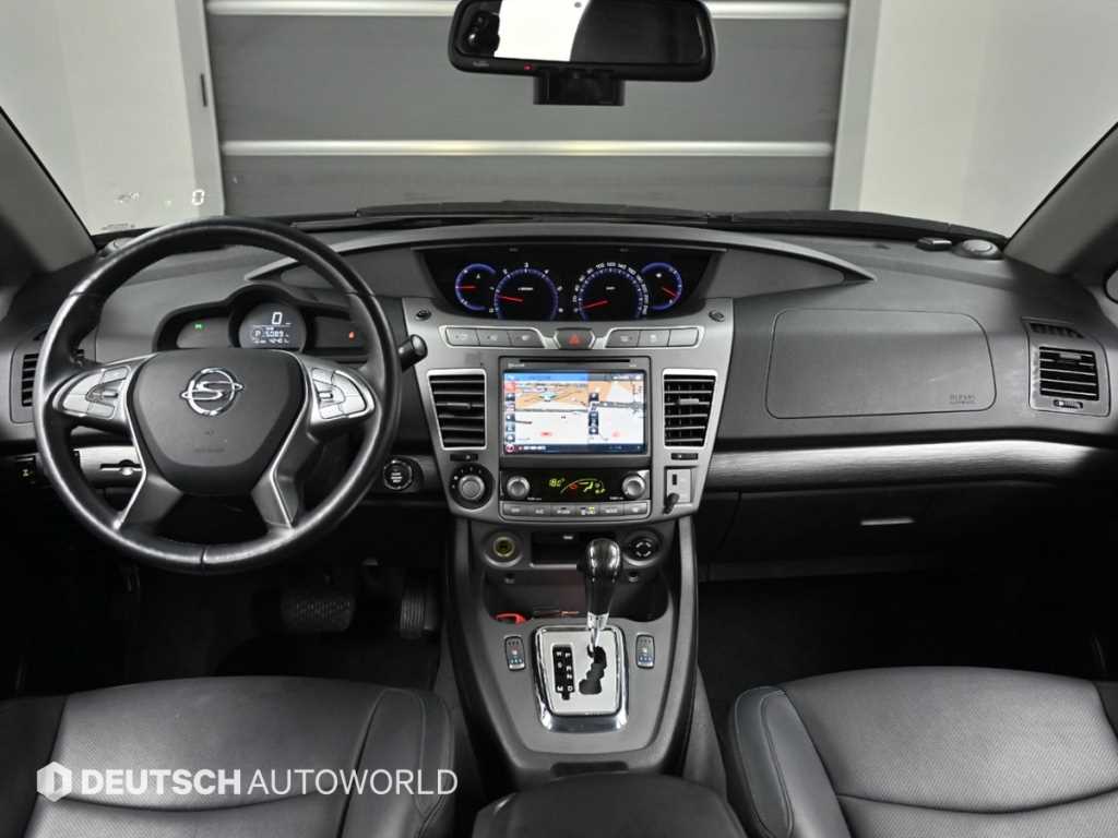 Ssangyong Korando - Vista 9